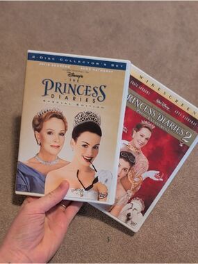 💚 2/$20 The Princess Diaries DVD Lot - Beige & Red Covers
